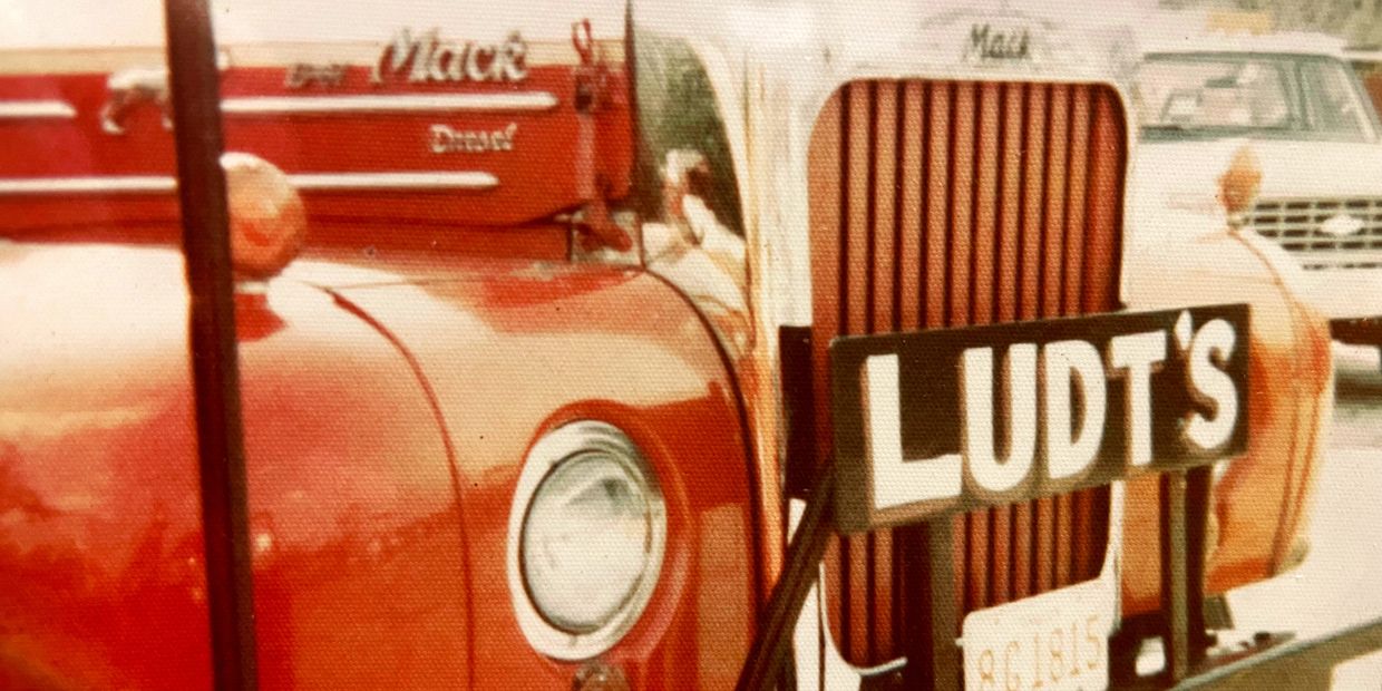 One of Ludt's earliest tow trucks