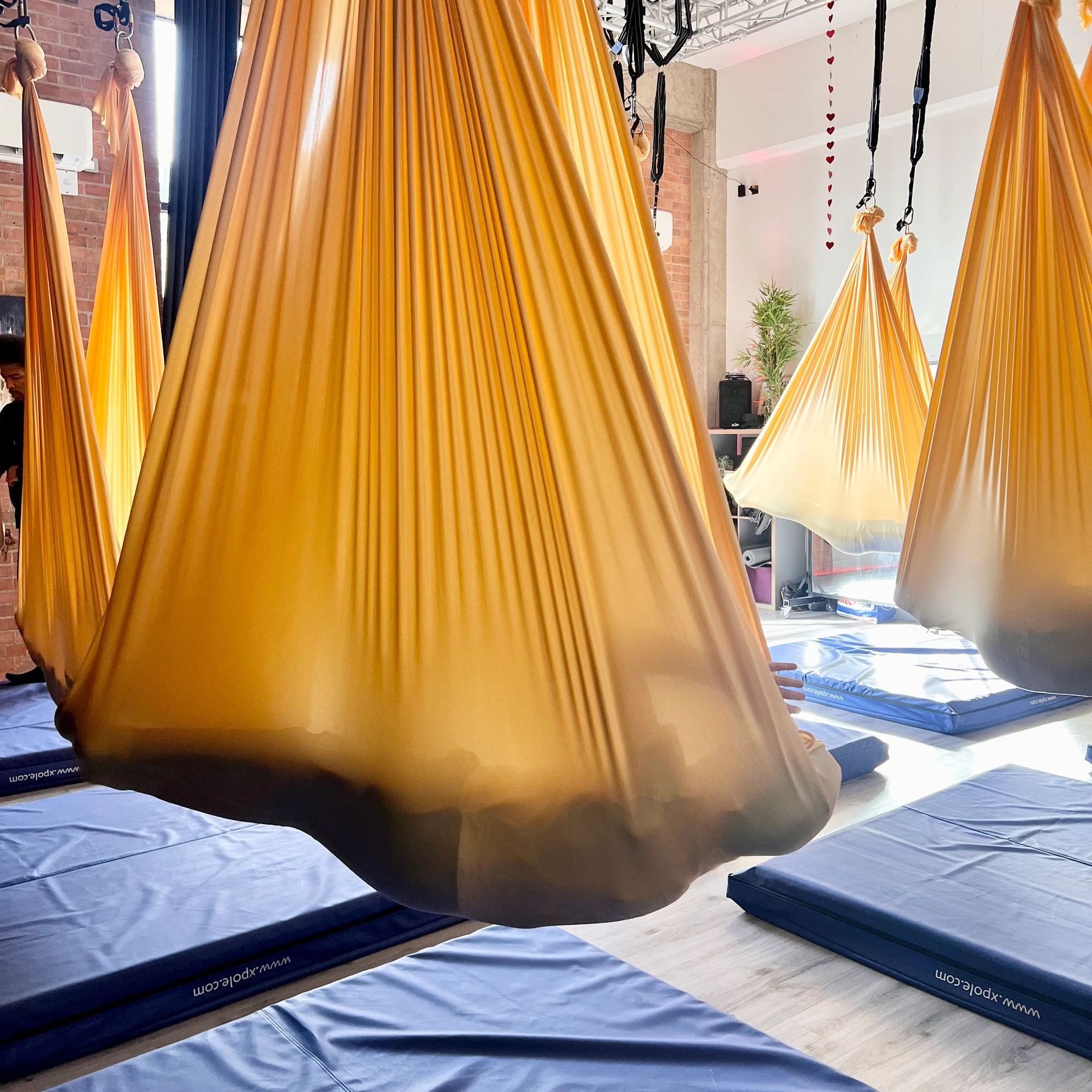 kids workshop,half term,school holidays,aerial hammock,yoga,barnet,herts,potters bar,children,circus