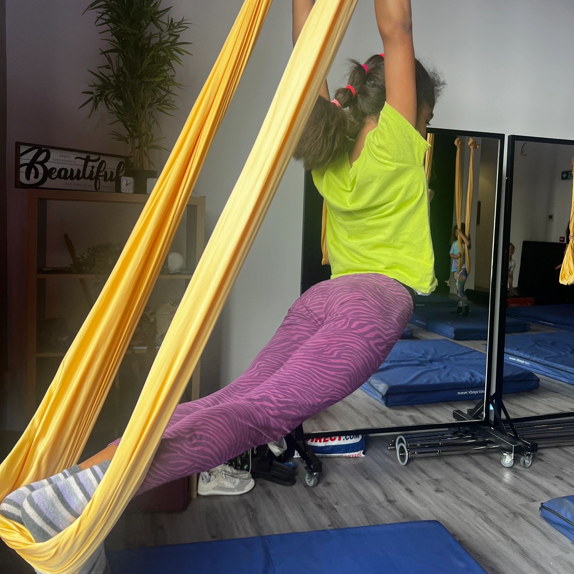 kids workshop,half term,school holidays,aerial hammock,yoga,barnet,herts,potters bar,children,circus