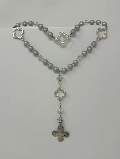 Gray Pearl Quadtrefoil, Protestant prayer beads