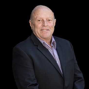 Rolf Garthoffner, Real Estate Broker