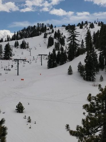 Mountain Skiing Snow Valley