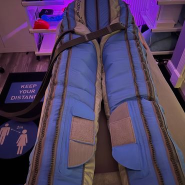 Red LED Light Therapy Facial combining a Body Ballancer Lymphatic Drainage Compression Massage