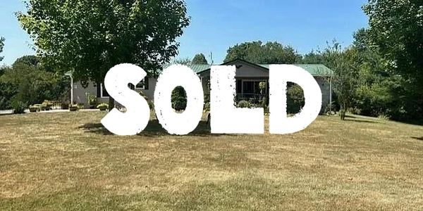 31275 Painter Ridge Rd, Vinton, OH 45686