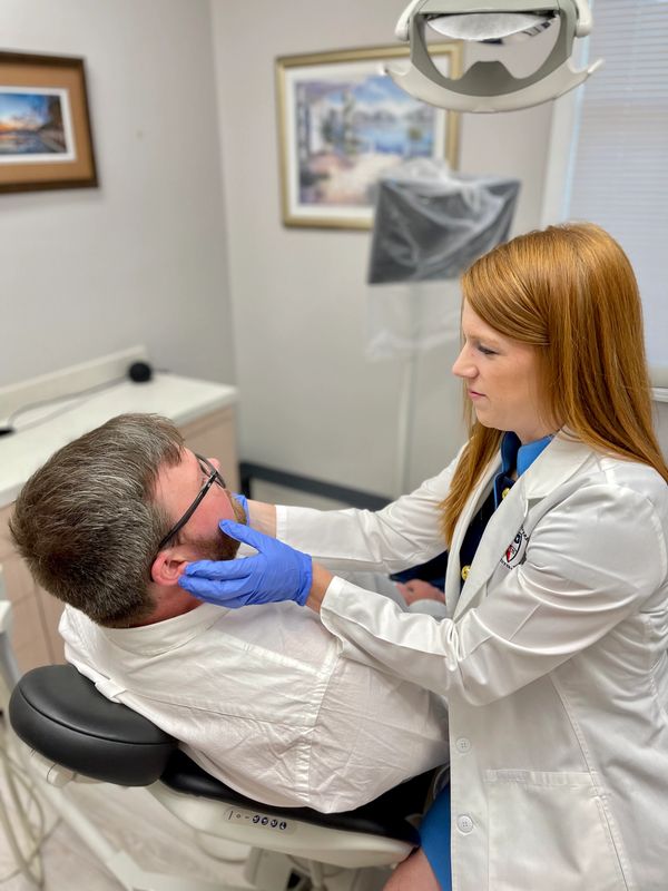 Leigh Miller, DPT, physical therapist in Raleigh & Durham, TMJ specialist, TMJ treatment & exercises