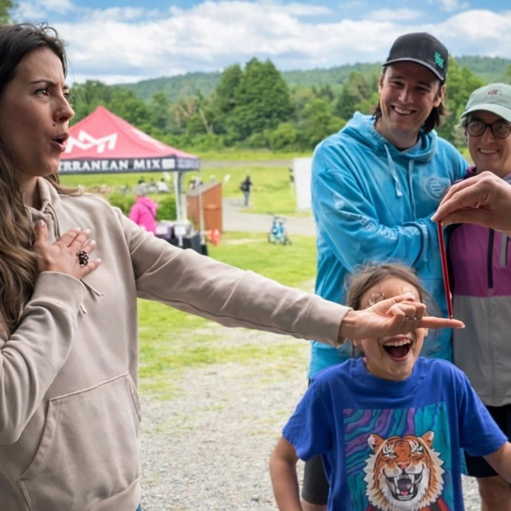 Vermont Tourists enjoying Vermont Close-Up Magic LLC Master Magician Billy Jamez