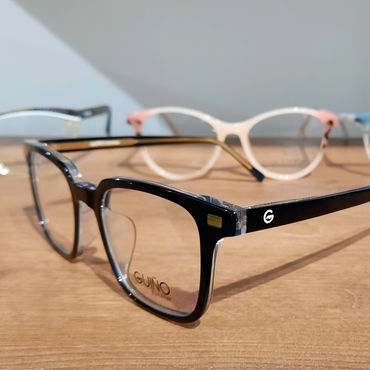 Venta de lentes a mayor. Lentes con tu propia marca.