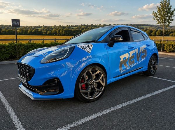 Revs Driving School Cardiff
Manual and Automatic Driving lessons in Cardiff and Llantrisant
