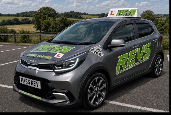 Revs Driving School Cardiff
Manual and Automatic Driving lessons in Cardiff and Llantrisant