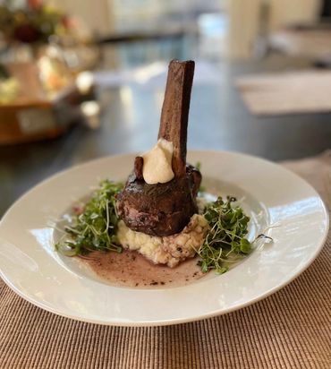 Plated dinner parties for up to 50 guests