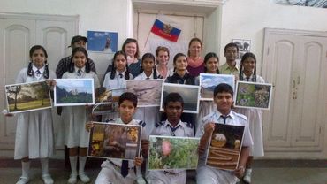 Nandinians pay visit to a Russian exhibition and interact with a group of Russian Phd students 