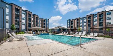 Palladium Oak Grove pool