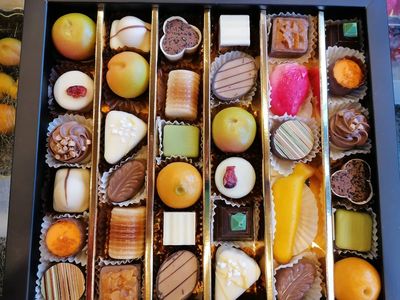 Build Your Own box of chocolates (four sizes available). Choose from our selection, handmade by qual