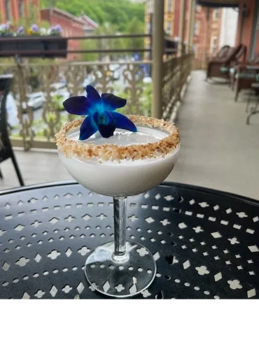 jim thorpe cocktail bar and pub