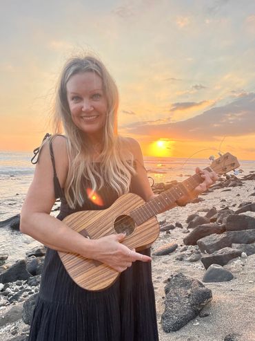 Loving the energy of the islands and the sacredness of the land.  Inspired by art and beauty.