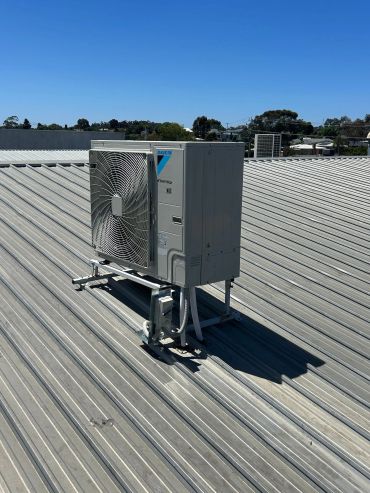 Commercial outdoor unit - Metal Corp, Kangaroo Flat