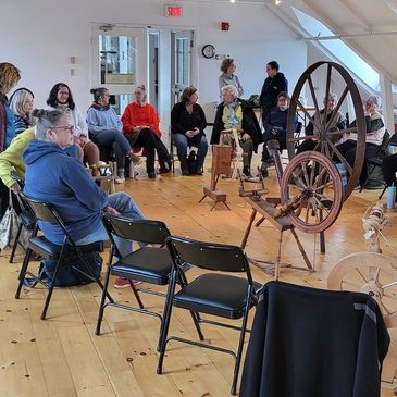 Rassemblement en 2023 lors de l’exposition de Faufiler Lainaudière. Un projet réalisé grâce le subve