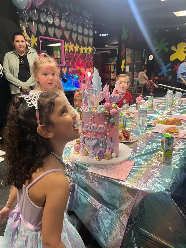 All Children's Art Center - Kids in celebration for her birthday.