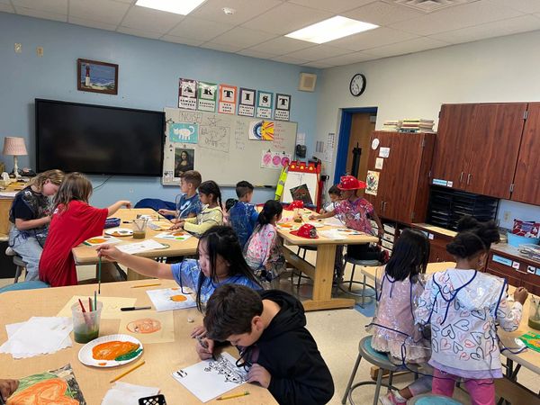 All Children's Art Children developing artistic skills in an engaging art class