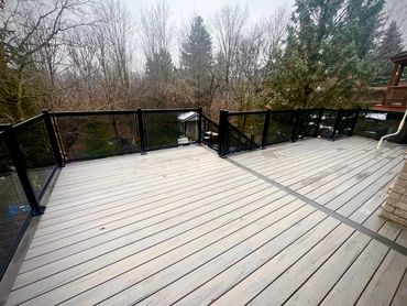 Deck Builder Muskoka
Deck Builder Bracebridge
Deck Builder Hunstville
Lakefront Deck Builder