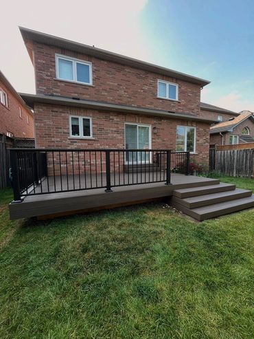 Deck Builder Muskoka
Deck Builder Bracebridge
Deck Builder Hunstville
Lakefront Deck Builder
