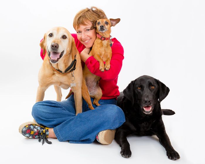Liz Murdoch, Animal Communicator and Dog Whisperer talks to dogs and understands talking dogs