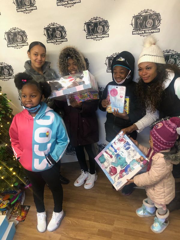 DJ JERRY X 7SCOOOPS Ceo Kaliyah Wheeler ANNUAL CHRISTMAS TOY GIVE AWAY