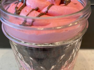Gourmet cupcake in a jar - Lovey Dovey Kozi Stack