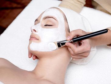 Chemical peels to tighten and brighten skin
Vitapeel
Revitalize