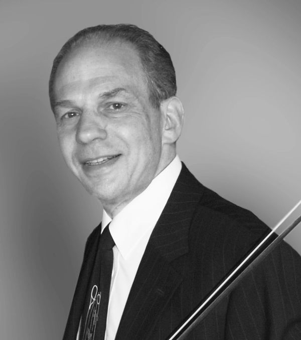 Violinist Barry Finclair 