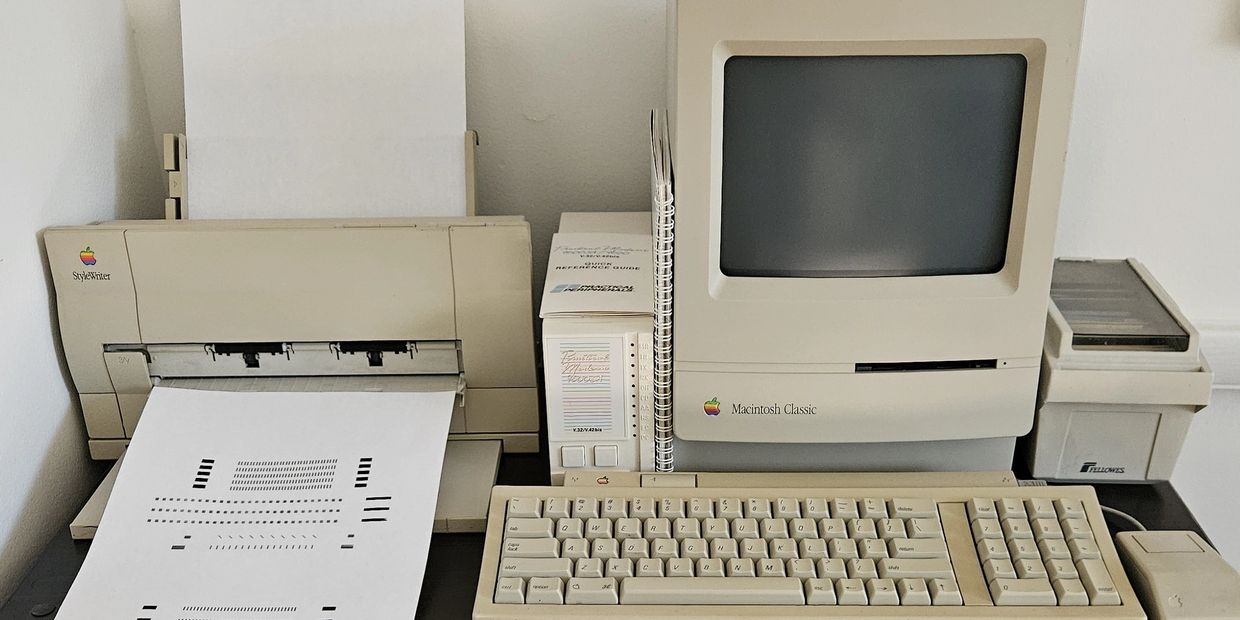Macintosh Classic with StyleWriter printer