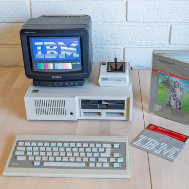 IBM PCjr computer