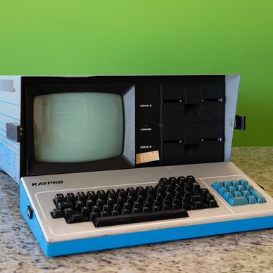 Kaypro II computer.