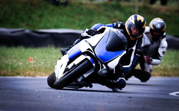 Track riding on Honda CBR600RR
