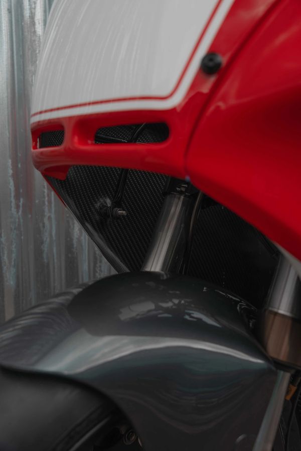 Ducati 900SS Supersport race replica