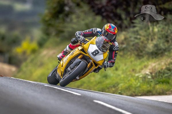 Prosperity Racing's Ducati 916 at the Isle of Man Classic TT 2025 ridden by Davey Todd