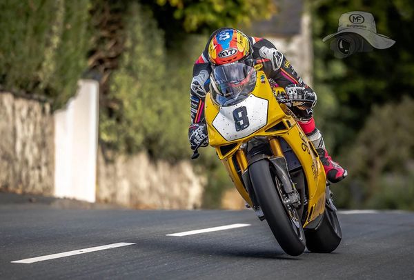 Prosperity Racing's Ducati 916 at the Isle of Man Classic TT 2025 ridden by Davey Todd