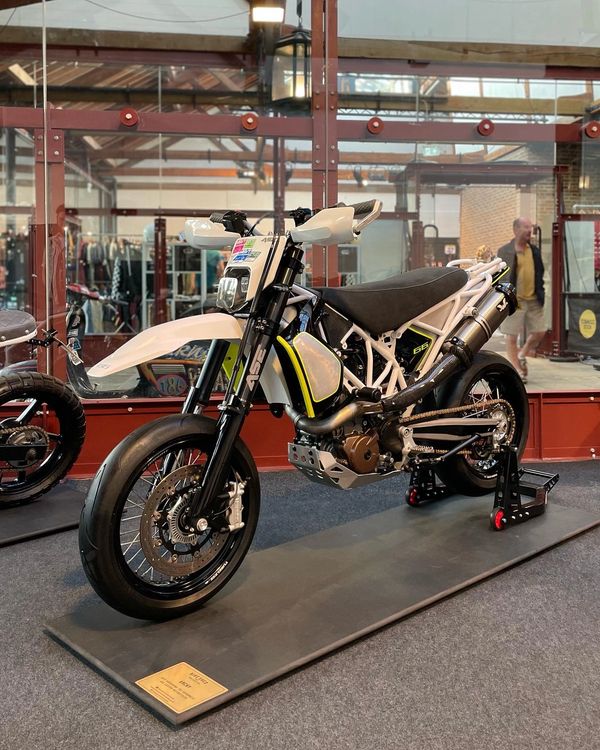 Husqvarna 701 supermoto custom at the 2022 Bikeshed show at the iconic London's tobacco dock