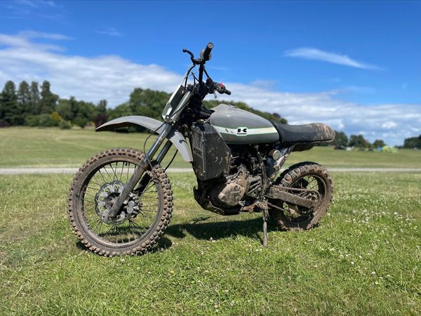 2001 Kawasaki KLR 650 donor bike transformed into a retro-inspired Scrambler