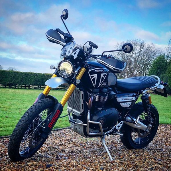 Triumph 1200 XC Scrambler with custom paintwork and accessories by ASE Custom motorcycles