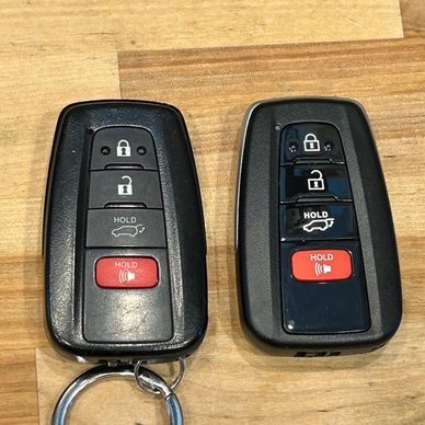 Old and new vehicle key side by side