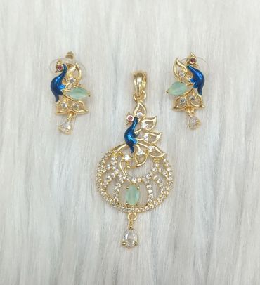 Beautiful peacock pendant design with elegant detailing that adds a royal and traditional touch.
