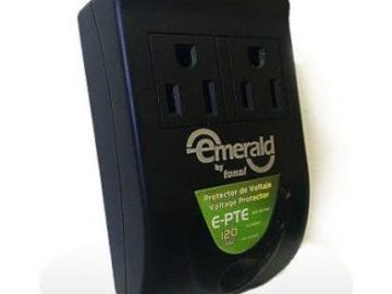 Protector de voltaje para equipos electrónicos