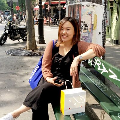 Mindy Park Ryder - Korean American Designer/Illustrator lives in Logan Square, Illinois.