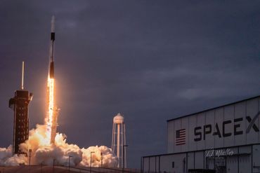 Axiom-3 Falcon 9 Still Pushin the Envelope (2431D500)
