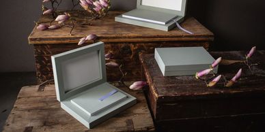 Wedding Photographer, Wedding film, Wedding Albums, Graphi Albums