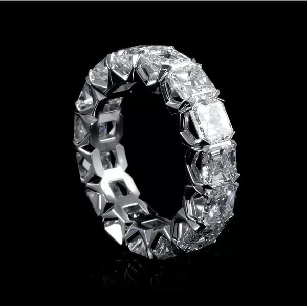 Eternity band : Eisberg Signature setting