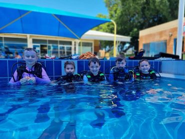Scuba diving school for kids