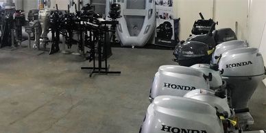 Late model used outboard engines for sale in Los Angeles.  Honda, Tohatsu, Yamaha, Mercury, Suzuki.