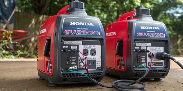 Honda Inverter Generators for sale in Los Angeles. Honda Companion generators EU2200iTA, EU2200iTA1.